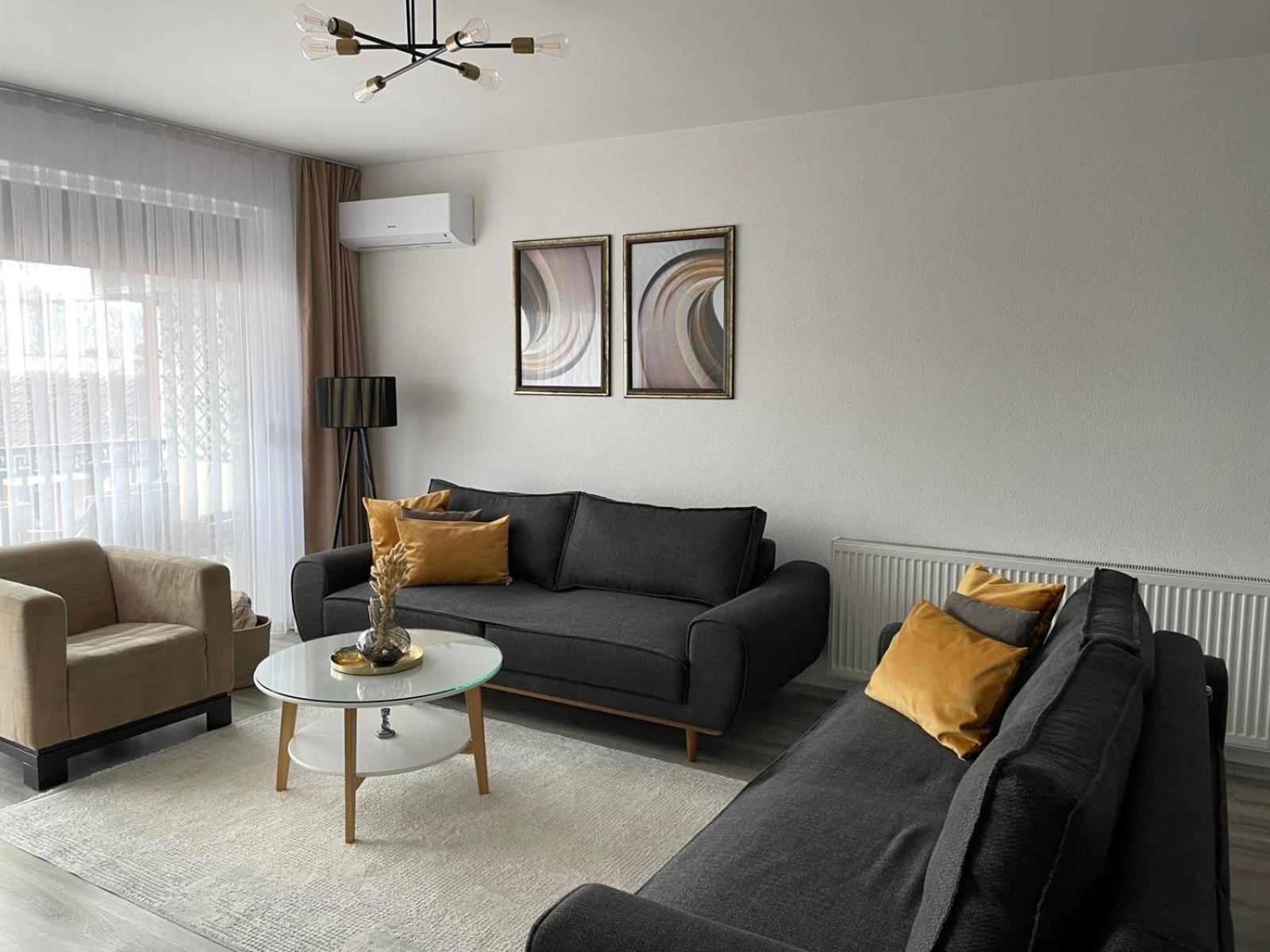 Apartment Prizreni-Free Private Parking المظهر الخارجي الصورة