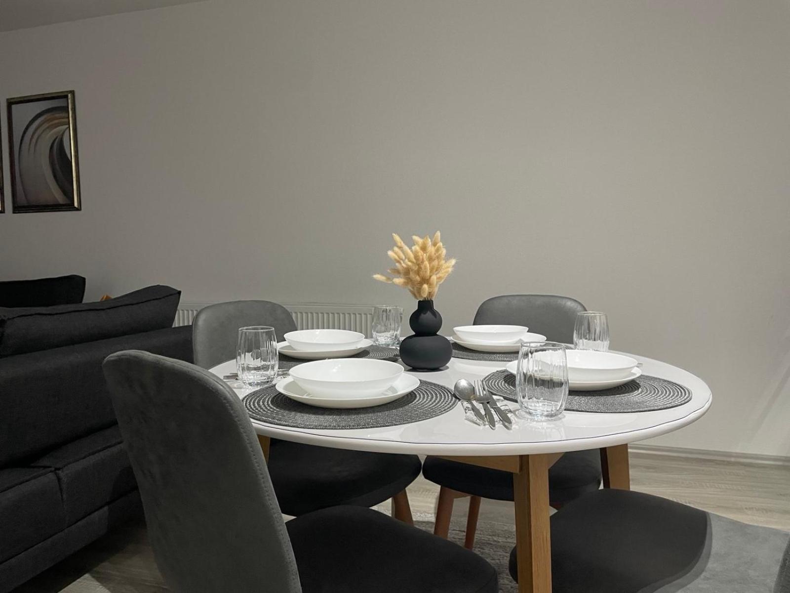 Apartment Prizreni-Free Private Parking المظهر الخارجي الصورة