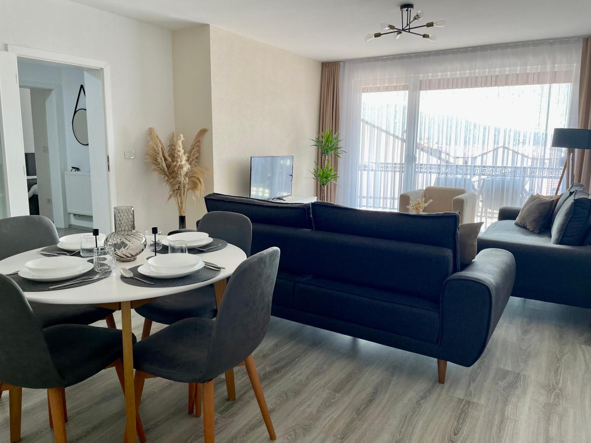 Apartment Prizreni-Free Private Parking المظهر الخارجي الصورة
